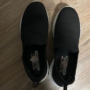 Skechers slip on
